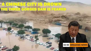Big landslide blocked the Yangtze River, a city was drown. fear of breaking the Three Gorges Dam