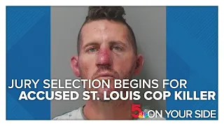 Suspected St. Louis police killer rocks in chair, eyes dart around ceiling during jury selection