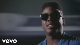 Schoolly D - Livin' In the Jungle