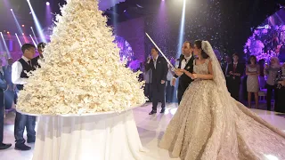 Bride Celebrating Her Birthday At Her Wedding : Beautiful Surprise !