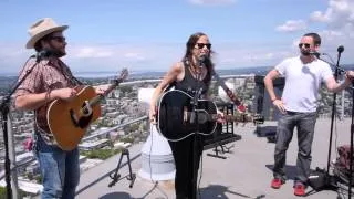 Sera Cahoone - Nervous Wreck (Live on KEXP)