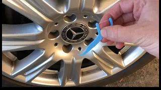 Mercedes 🔥EASY and 😈QUICK⚡️ center cap removal and tool DIY works on AMG!