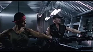 ALIENS (James Horner - 1986) : "Combat Drop"