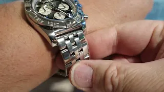 Breitling Chronomat 44 B01