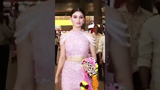 Urvashi Rautela Miss Universe Judge returns to India receives welcome after judging Miss Universe