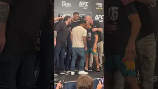 Encarada intensa!! José Aldo x Jonathan Martinez UFC 301 no media day