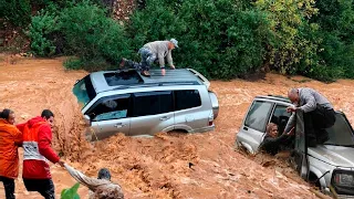 Severe flood hit China! Heavy rains in Shanxi