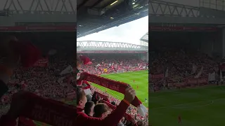 Amazing You'll Never Walk Alone - Liverpool v Everton