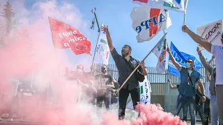 La protesta della polizia penitenziaria: "Carcere al collasso e nessuno ci ascolta"