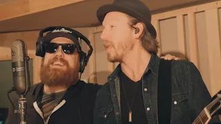 Jamie McLean Band feat. Marc Broussard - "Love The One You're With" (Live)