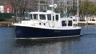 AMERICAN TUG 34 UNDERWAY -- FOR SALE