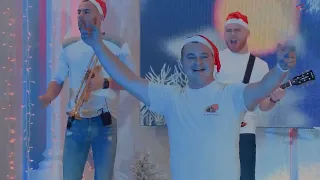 Дима Кадын и Юлия Арнаут - Гагаузская новогодняя песня 🎄🎄🎄🎁 Drive Band 🎅