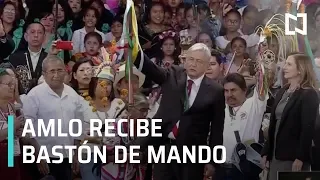 AMLO recibe Bastón de Mando en el Zócalo, por parte de Pueblos Indígenas - Transición 2018