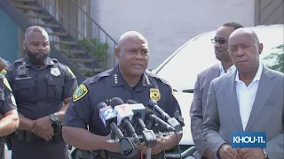 Houston mayor, police chief going after 'nasty' apartment complexes