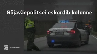 Sõjaväepolitsei eskordib kolonne