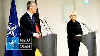 NATO Secretary General with the Minister of Defence of Germany 🇩🇪 Christine Lambrecht, 17 MAR 2022