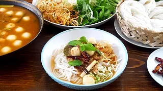 How To : Canned Tuna Curry W/ Vermicelli Noodle | Lao/Thai Food