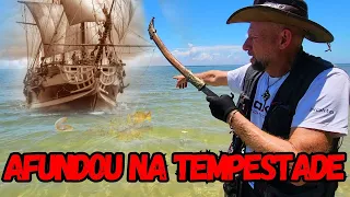 Navio espanhol se CHOCA com PEDRAS e afunda TESOURO