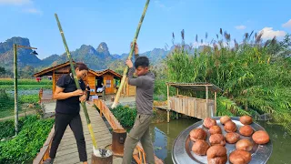 KONG & NHAT make rice cakes, make corn wine at the beginning of the year to give to family members.