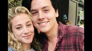 Cute moments of Betty and Jughead