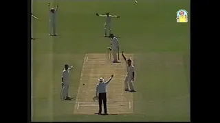 Prabhakar cannot believe it! Here he's given out against Aust during the 4th Test Adelaide 1991/92