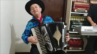 ZÉ BARTH Canta: COM A CORDEONA NO SACO