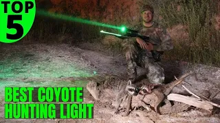Top 5 Best Coyote Hunting Lights – 2021 Complete Buyer's Guide
