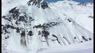 2 Full Depth Avalanches from Glide Cracks