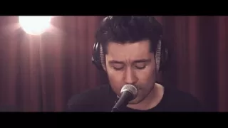 Studio Brussel: Bastille - Locked Out of Heaven (Mashup cover)