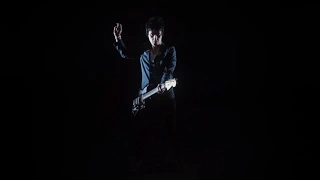 Johnny Marr - I Feel You