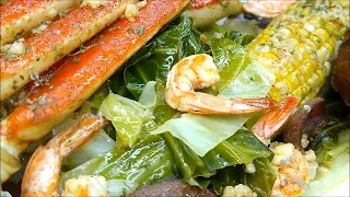 GRANDPA'S FLAVORFUL & SAVORY LOUISIANAN CABBAGE CRAB BOIL