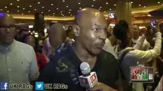 Mike Tyson calls Floyd Mayweather a scared little man over Ali comment.