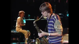 03 Labyrinth - Cesar Zuiderwijk & Jasper van 't Hof - Bob Malach: Saxofoon - Polo