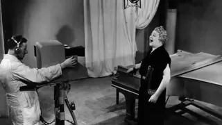 Sophie Tucker - Some Of These Days (1927)