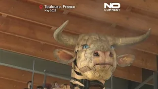 Asterion the Minotaur delights crowds in Toulouse