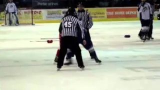 Jake Cardwell vs Soo Greyhounds guy