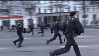 Polizeigroßeinsatz bei Demo in Wien