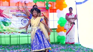 nallani mabbo chantu by 4th class girls/republic day SVNHS