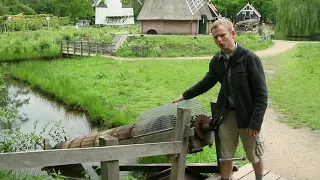 Archimedes Screw: Because Hauling Water is Awful