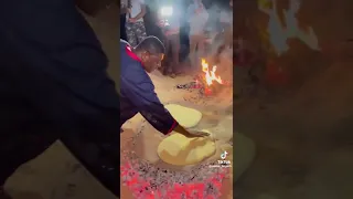 Как готовить хлеб в пустыне
