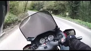 How to ride a motorcycle in "police style" advanced mode