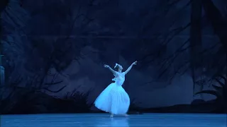 GISELLE - Bolshoi Ballet in Cinema - Myrtha