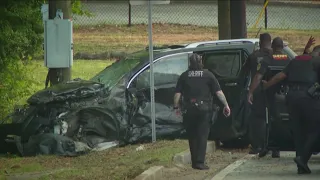 Man arrested after allegedly leading deputies on chase ending in two crashes near Atlanta airport