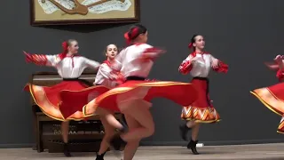 Танец -  Озорные вертушки  -   Моск. хореогр. ансамбль  "Эврика"