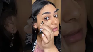 Increíble corrector de ojeras 😱 #tutorial #greenscreenvideo #aprendeamaquillarte #makeup #howto