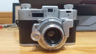 The worst Kodak camera ever? an overview of the Kodak 35 RF