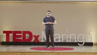 A Inteligência Artificial tem o potencial de nos fazer mais humanos | João Danhoni | TEDxMaringá