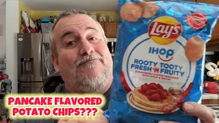 Lay’s IHOP Rooty Tooty Fresh & Fruity Potato Chips.  #pancakes #lays