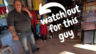 Fake market | tunisia vlog | watch out for this man | should you avoid this man?
