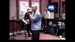 R.E.M. - Losing My Religion (live Museum of Television & Radio 2001)